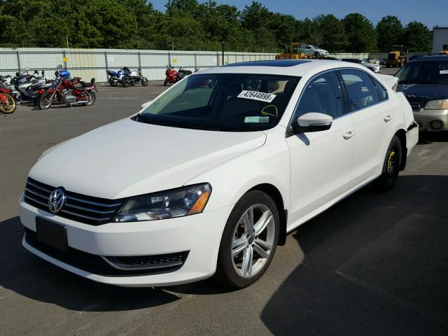 1VWBT7A31EC059191 - 2014 VOLKSWAGEN PASSAT SE WHITE photo 2