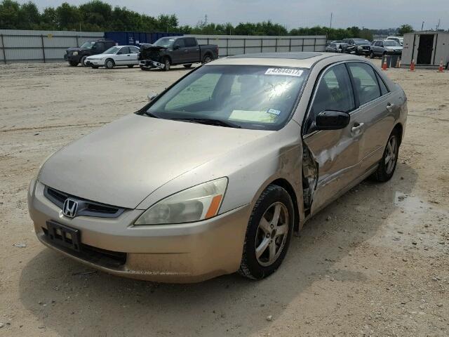 1HGCM568X4A008846 - 2004 HONDA ACCORD EX GOLD photo 2