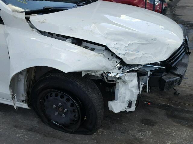 3VW1K7AJ8EM373187 - 2014 VOLKSWAGEN JETTA WHITE photo 9