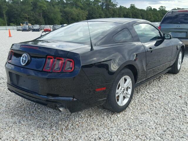 1ZVBP8AM4E5254306 - 2014 FORD MUSTANG BLACK photo 4