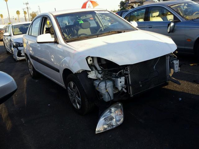 KNADE223996472887 - 2009 KIA RIO WHITE photo 1