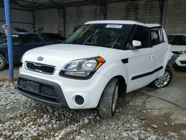 KNDJT2A6XC7354372 - 2012 KIA SOUL + WHITE photo 2