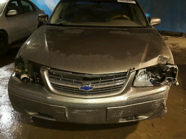 2G1WF52E539215794 - 2003 CHEVROLET IMPALA BROWN photo 9