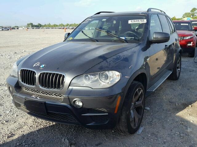 5UXZV4C54D0B23444 - 2013 BMW X5 XDRIVE3 GRAY photo 2