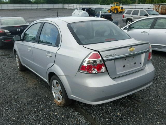 KL1TD5DE8AB073876 - 2010 CHEVROLET AVEO LS SILVER photo 3