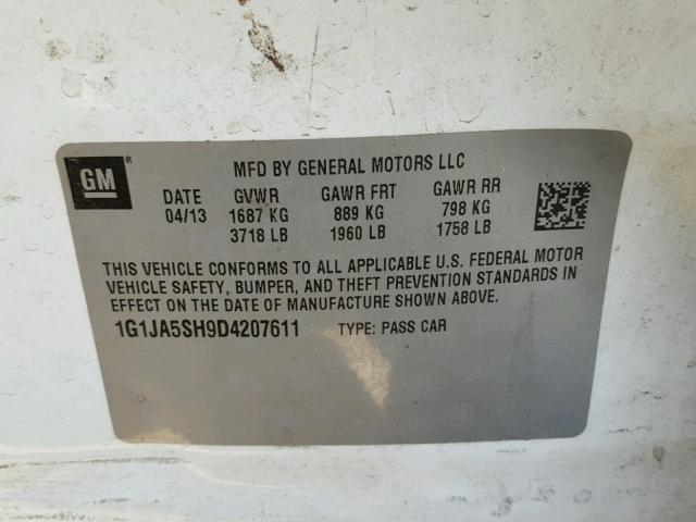 1G1JA5SH9D4207611 - 2013 CHEVROLET SONIC LS WHITE photo 10