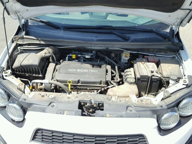 1G1JA5SH9D4207611 - 2013 CHEVROLET SONIC LS WHITE photo 7