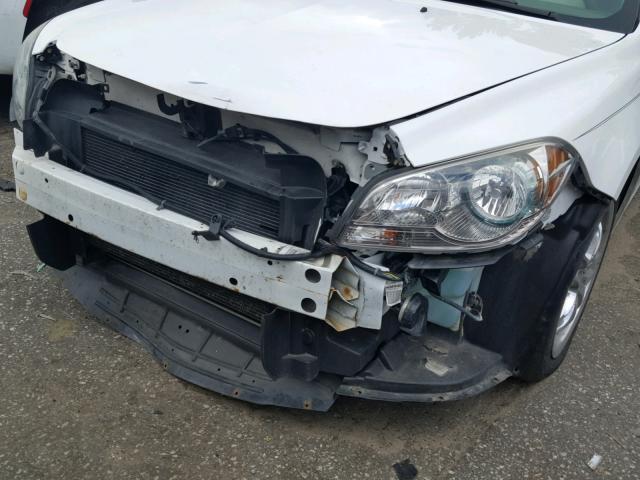 1G1ZG57B894139606 - 2009 CHEVROLET MALIBU LS 白色 照片 9