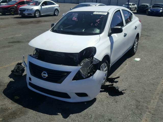 3N1CN7AP4CL835662 - 2012 NISSAN VERSA S WHITE photo 2