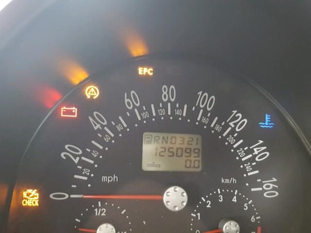 3VWDD21C2YM452080 - 2000 VOLKSWAGEN NEW BEETLE ვერცხლისფერი ფოტო 8