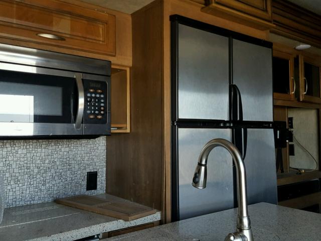 4YDF30524FA740985 - 2015 KEYSTONE MONTANA BROWN photo 9