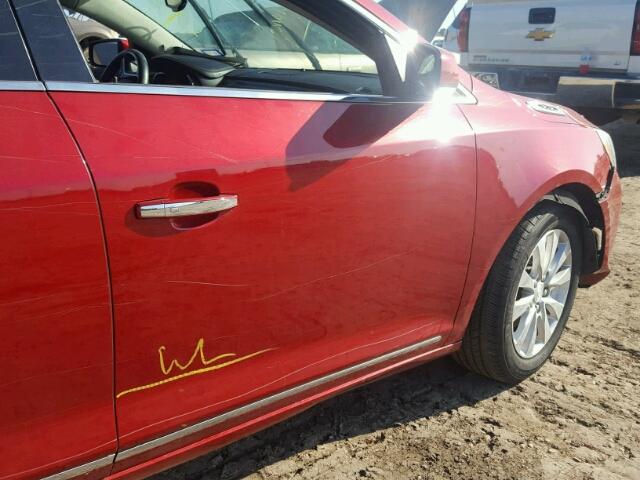 1G4GB5GR7EF206796 - 2014 BUICK LACROSSE RED photo 9