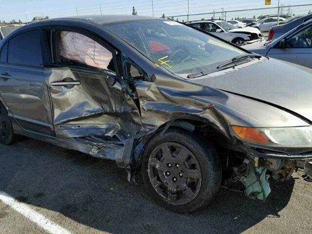 1HGFA16526L019402 - 2006 HONDA CIVIC LX GRAY photo 9