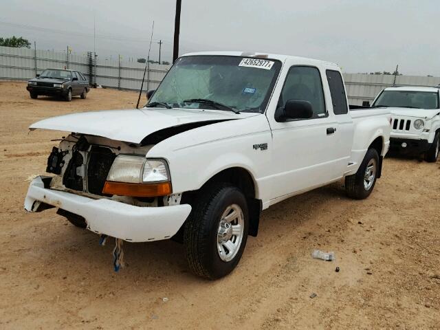 1FTYR14C5YPA26700 - 2000 FORD RANGER SUP WHITE photo 2