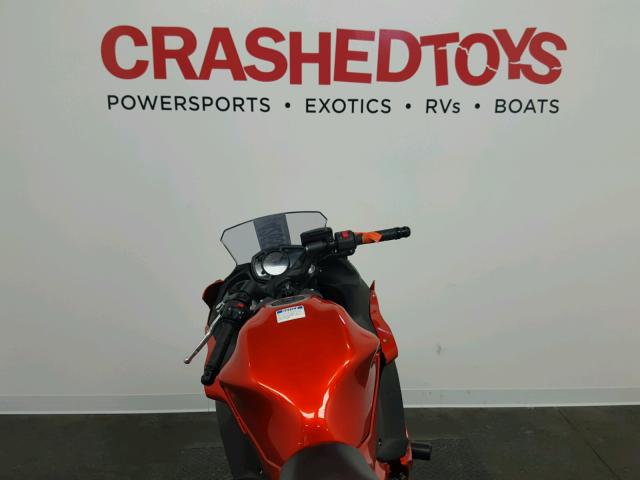 JKAEXEJ19HDA01154 - 2017 KAWASAKI EX650 J ნარინჯისფერი ფოტო 8