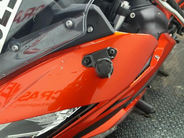 JKAEXEJ19HDA01154 - 2017 KAWASAKI EX650 J ნარინჯისფერი ფოტო 9