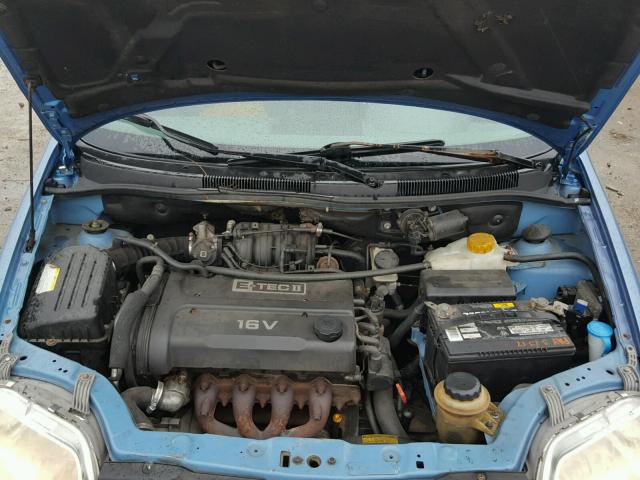 KL1TD52645B390104 - 2005 CHEVROLET AVEO BASE Көк фото 7