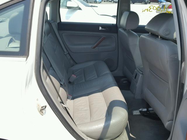 WVWRH63B13P197126 - 2003 VOLKSWAGEN PASSAT GLX WHITE photo 6