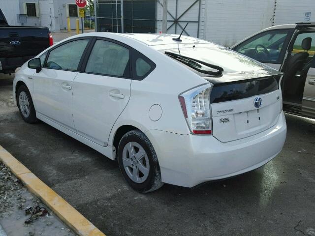 JTDKN3DU2A0111305 - 2010 TOYOTA PRIUS WHITE photo 3