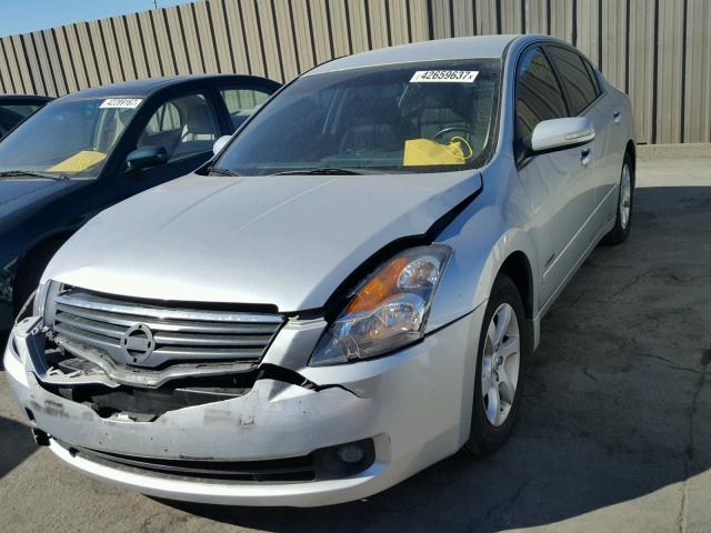 1N4CL21E18C181927 - 2008 NISSAN ALTIMA HYB SILVER photo 2