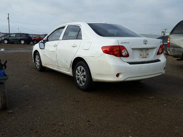 JTDBU4EEXAJ061750 - 2010 TOYOTA COROLLA WHITE photo 3