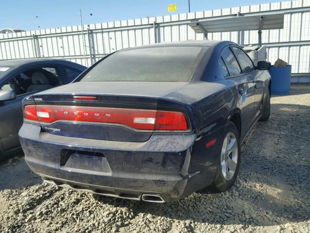 2C3CDXBG3EH306802 - 2014 DODGE CHARGER SE BLUE photo 4