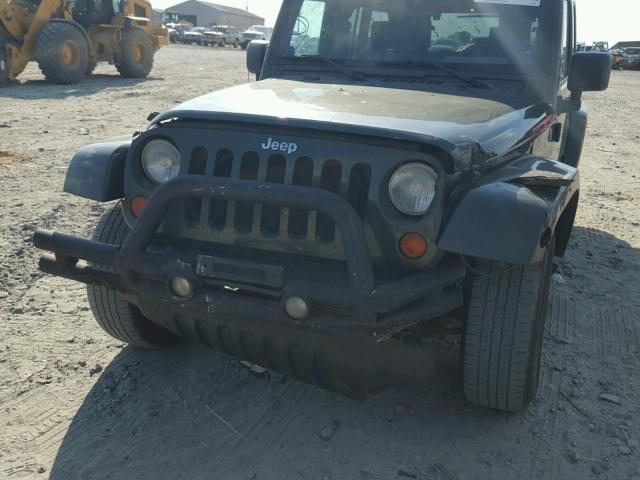 1J8GA59167L210950 - 2007 JEEP WRANGLER GREEN photo 9