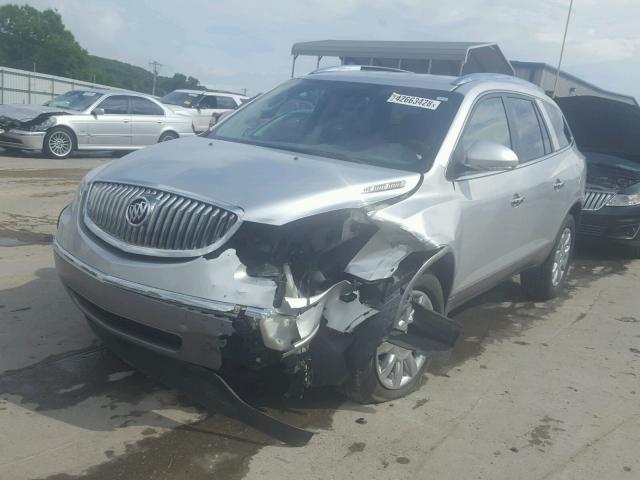 5GAKRBED9BJ363529 - 2011 BUICK ENCLAVE CX SILVER photo 2