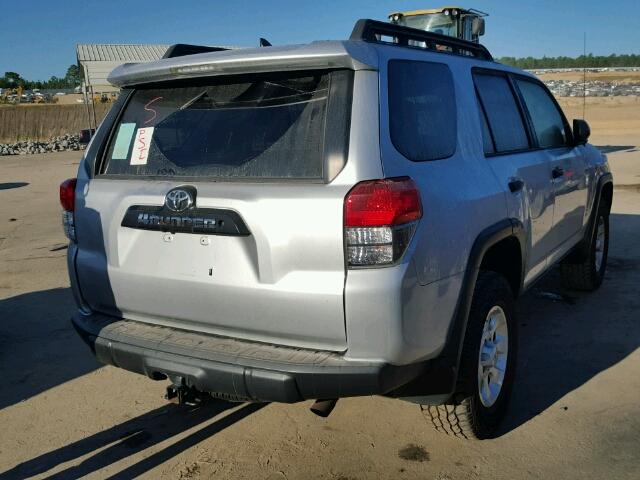 JTEBU5JR6D5142378 - 2013 TOYOTA 4RUNNER SR SILVER photo 4