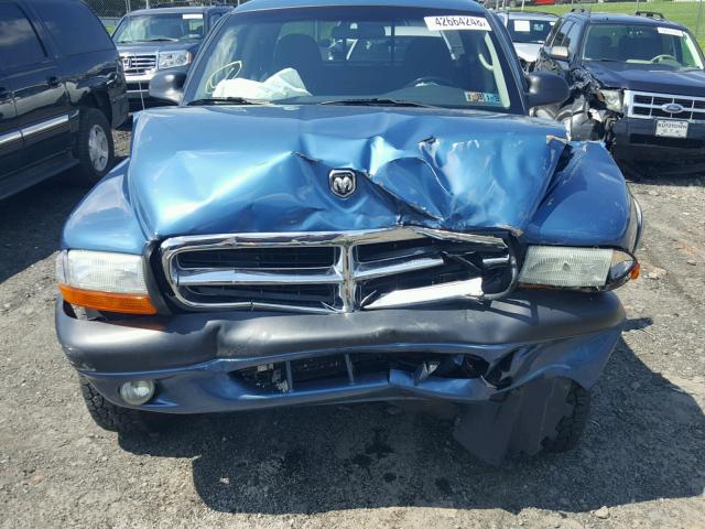 1D7HG32N14S709786 - 2004 DODGE DAKOTA SPO BLUE photo 9