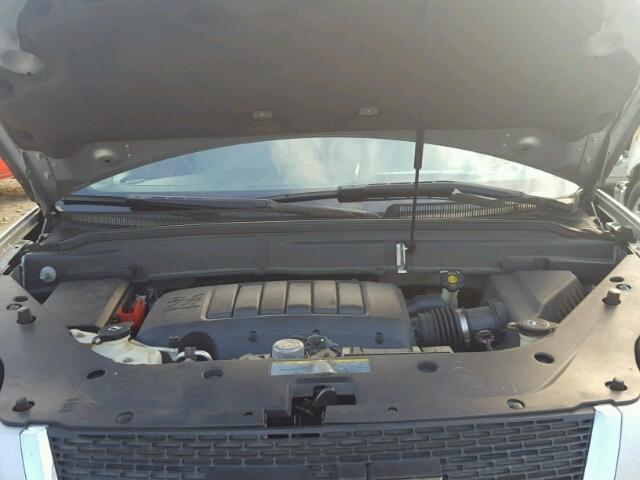 1GKLRMED3AJ238320 - 2010 GMC ACADIA SLT SILVER photo 7