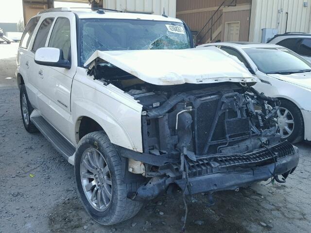 1GYEK63NX5R247680 - 2005 CADILLAC ESCALADE L WHITE photo 1