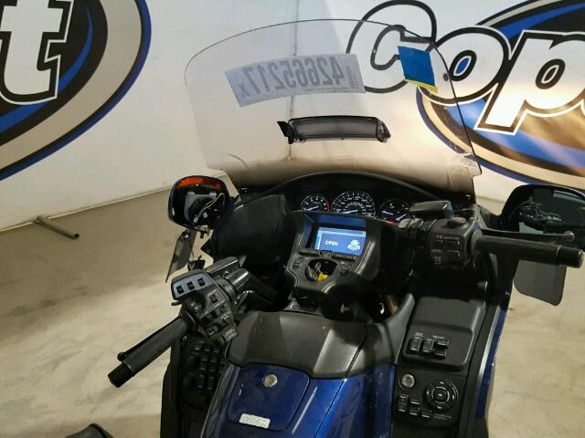 JH2SC68L0EK200333 - 2014 HONDA GL1800 L BLUE photo 5