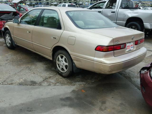 JT2BG28K3X0278982 - 1999 TOYOTA CAMRY GOLD photo 3