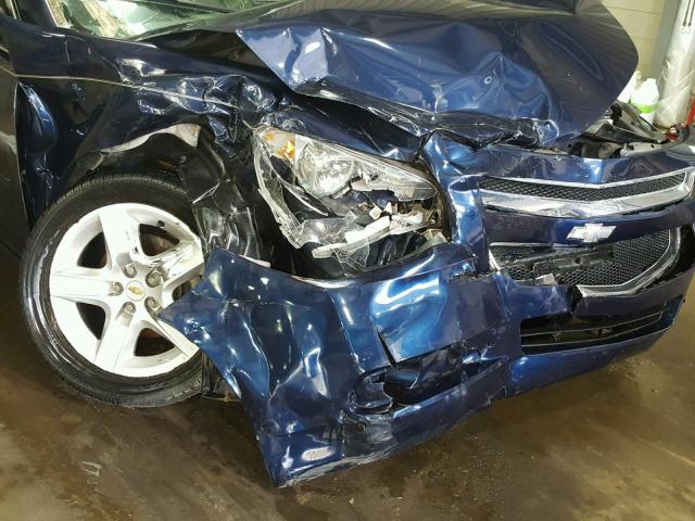 1G1ZB5E1XBF174568 - 2011 CHEVROLET MALIBU LS PURPLE photo 9