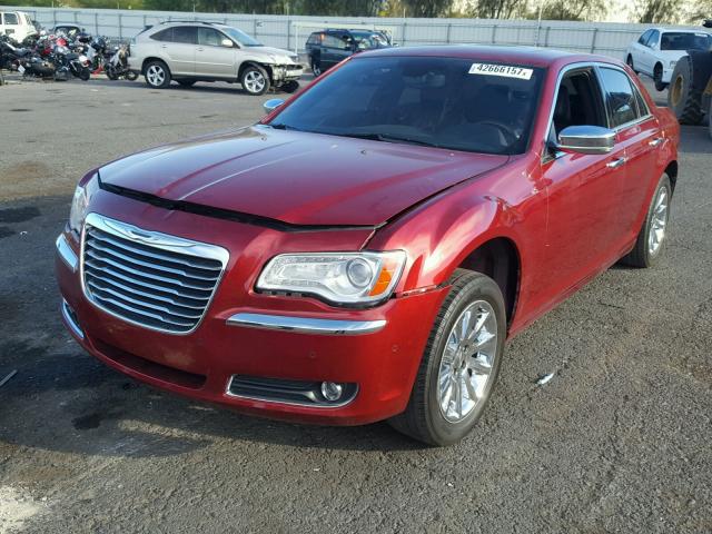 2C3CA6CT1BH537756 - 2011 CHRYSLER 300C MAROON photo 2