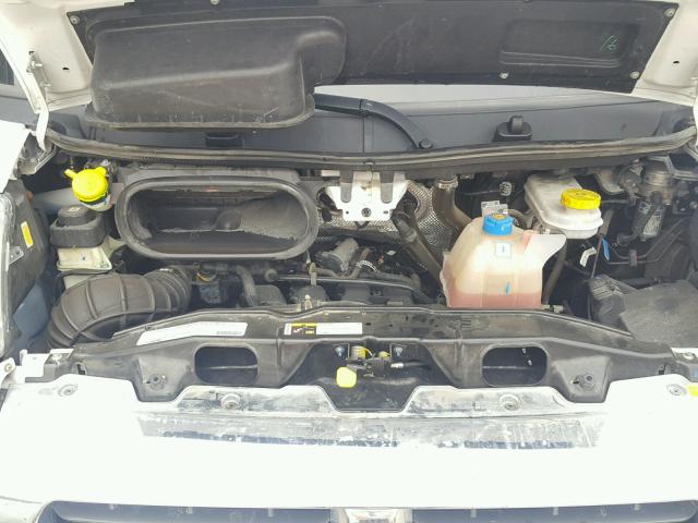 3C6TRVAG9GE120674 - 2016 RAM PROMASTER 白色 照片 7