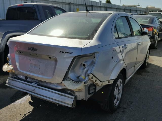 1G1JA5SH1E4215414 - 2014 CHEVROLET SONIC LS SILVER photo 4