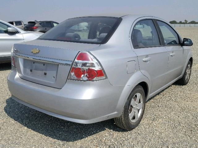 KL1TD56E79B380464 - 2009 CHEVROLET AVEO LS SILVER photo 4