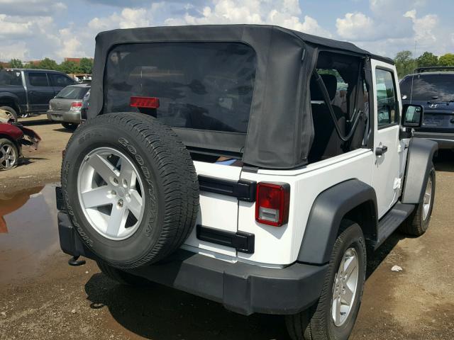 1C4AJWAGXEL173319 - 2014 JEEP WRANGLER S WHITE photo 4