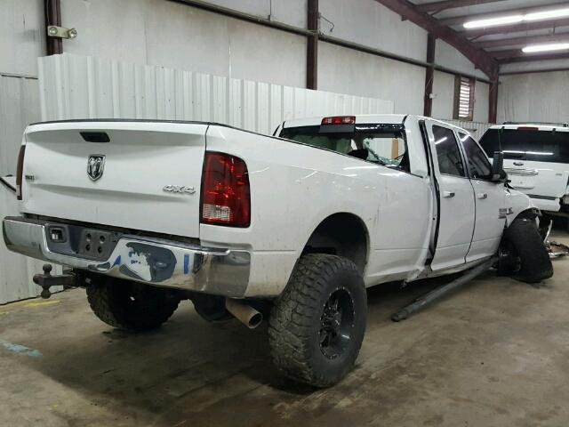 3C6UR5JL2DG519749 - 2013 RAM 2500 WHITE photo 4