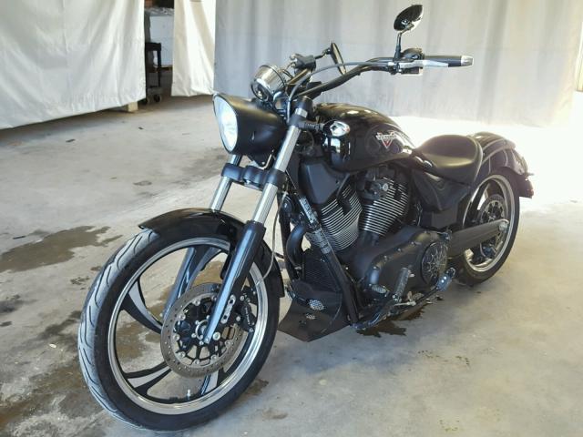 5VPGA36N5E3035964 - 2014 VICTORY MOTORCYCLES VEGAS BLACK photo 2
