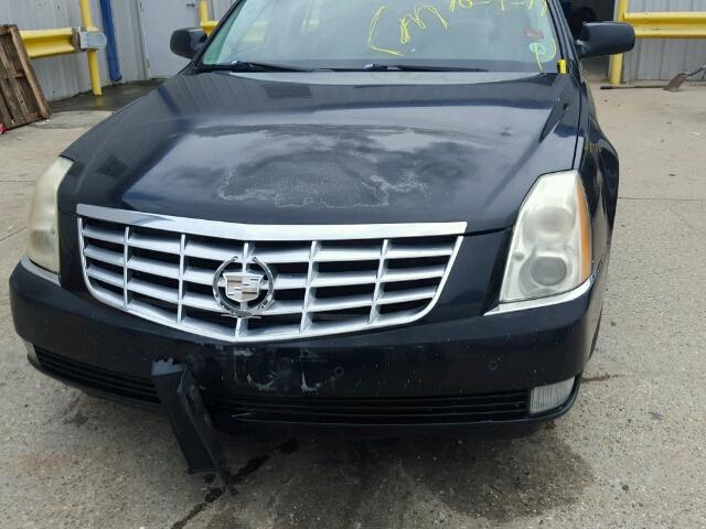 1G6KD57Y18U127644 - 2008 CADILLAC DTS BLACK photo 10