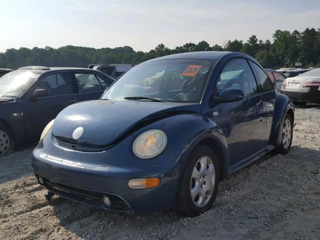 3VWCB21C22M432551 - 2002 VOLKSWAGEN NEW BEETLE 蓝色 照片 2
