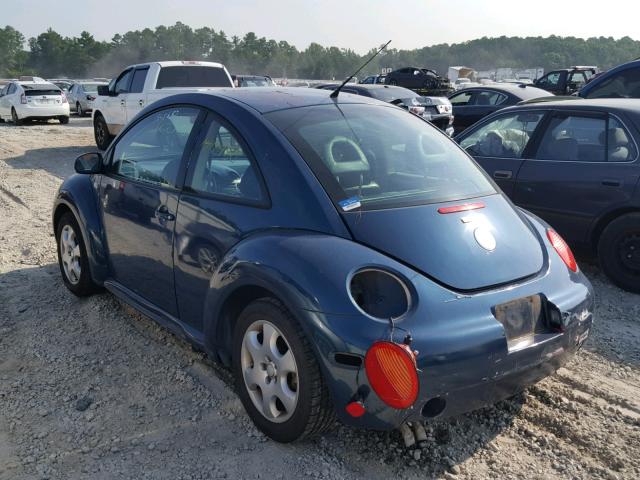 3VWCB21C22M432551 - 2002 VOLKSWAGEN NEW BEETLE 蓝色 照片 3