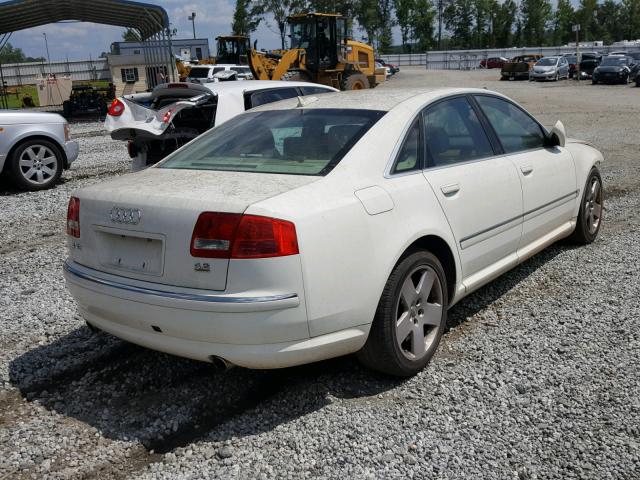 WAULL44E66N015385 - 2006 AUDI A8 4.2 QUA WHITE photo 4