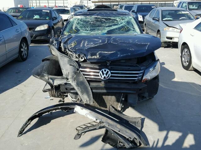 1VWBH7A38DC130502 - 2013 VOLKSWAGEN PASSAT SE BLACK photo 9