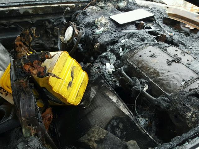 3VWBB61C7WM038388 - 1998 VOLKSWAGEN NEW BEETLE Ağ foto 5