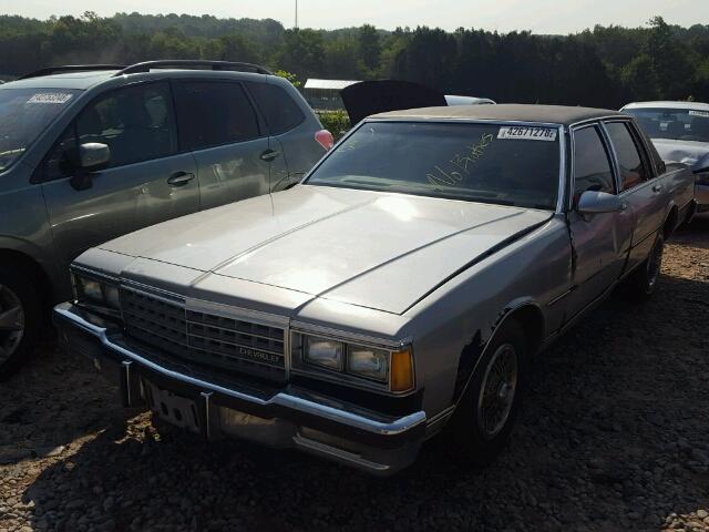 1G1BN69HXGY175558 - 1986 CHEVROLET CAPRICE CL SILVER photo 2