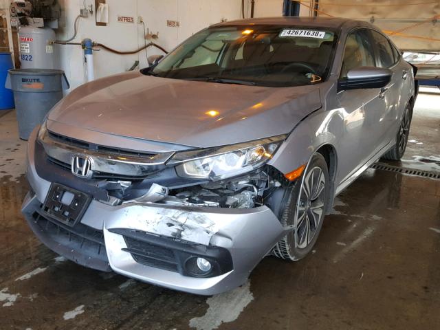 2HGFC1F72HH633894 - 2017 HONDA CIVIC EXL 银色 照片 2